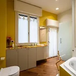 Ecocentrico Via Ponte Marino 33, アパート